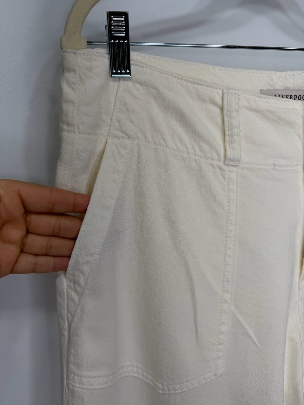 Liverpool Los Angeles Hannah Flare Cream Wide Leg Pants Size 10/30 Lyocell Blend - Picture 5 of 13